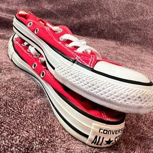 Red Converse
